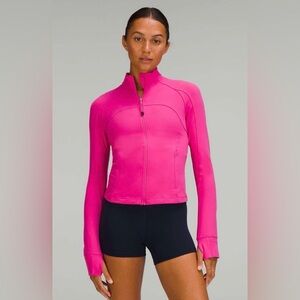 Lululemon Nulu Cropped Define Jacket
Sonic Pink 💓